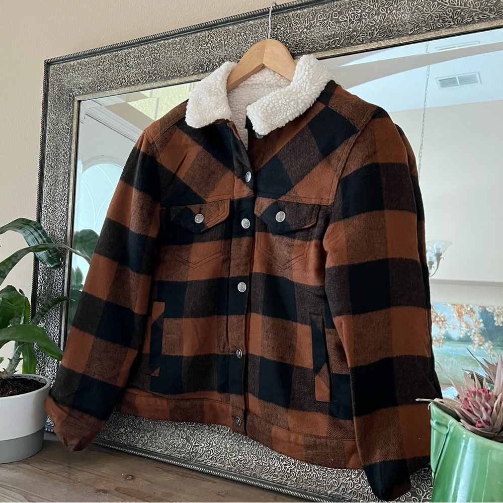 Buffalo Check Plaid Jacket Shearling Sherpa Lined Plaid Coat - Picture 4 of 5